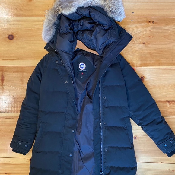 Canada Goose Jackets & Blazers - Canadian goose Shelburne parka